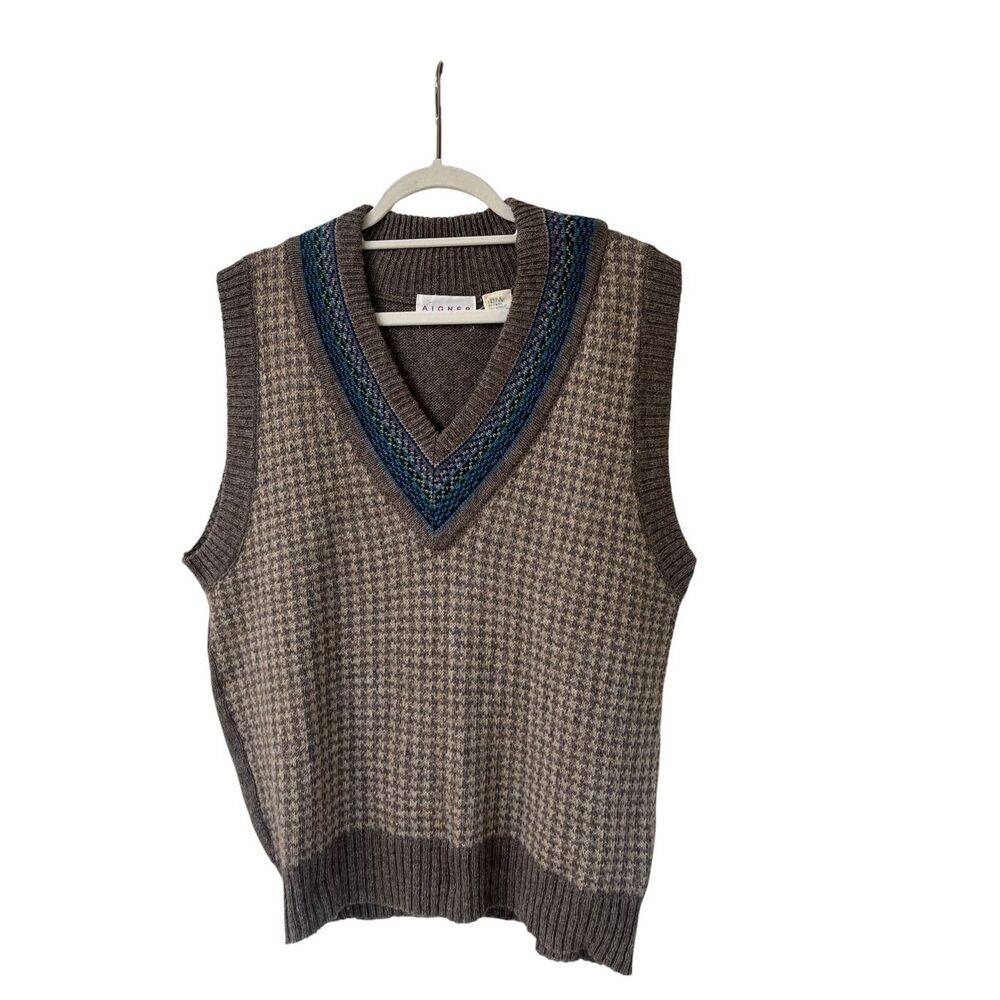 Vintage men’s Aigner wool vest sz 42/44